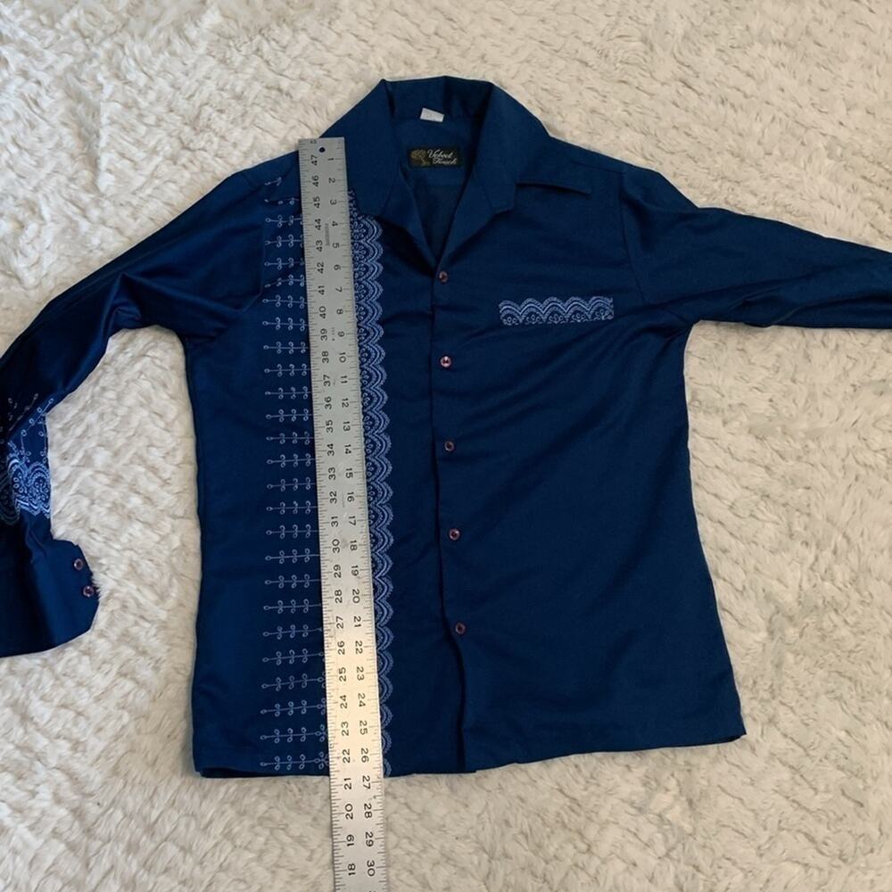 Vintage Velvet Touch Button-Down Shirt – 70s Vibes Blue Men’s 1970s Embroidered - Picture 8 of 9